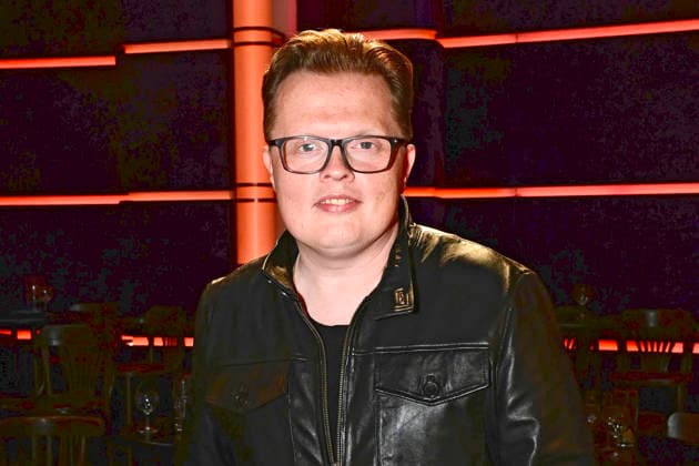 Angelo Kelly bei der Aufzeichnung der MDR-Talkshow Riverboat im Studio 3 der Media City Leipzig. Leipzig, 28.08.2026