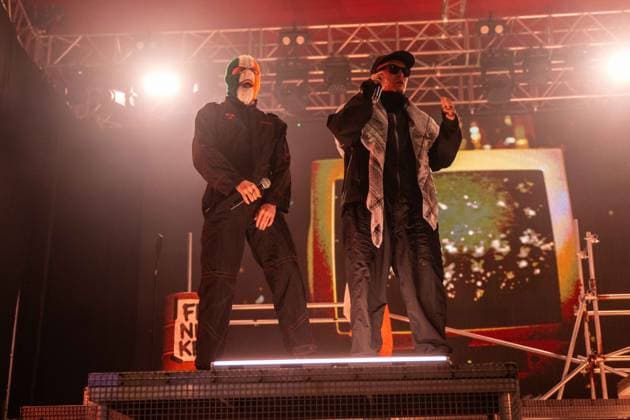Kneecap on stage at Leeds Festival, Bramham Park, Leeds, UK, 28-08-26 Kneecap on stage at Leeds Festival, Bramham Park, Leeds, UK, 28-08-26, Credit:Anthony Longstaff Anthony Longstaff - B5746 Avalon UK, West Yorkshire, Leeds, Bramham Park, Wetherby Copyright: xAnthonyxLongstaffx xAnthonyxLongstaffx-xB5746x xAvalonx 1129052765
