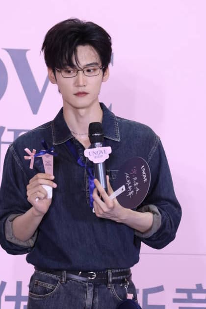 SHANGHAI, CHINA - AUGUST 29: Actor Daniel Zhou Keyu attends a promotional event for skin care brand UNOVE on August 29, 2026 in Shanghai, China.  Copyright: xVCGx 111662857655