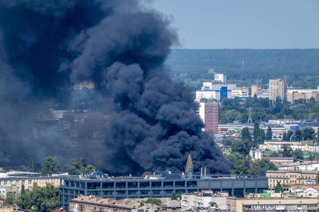 August 29, 2026, Kyiv, Ukraine: Smoke bellows from an overnight drone attack on Kyiv that has left at least 27 people and dozens of others injured. Kyiv Ukraine - ZUMAh234 20260829_zsp_h234_001 Copyright: xMarkxEdwardxHarrisx