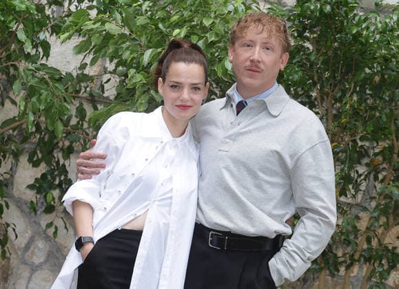 Roxane Mesquida and Eddy de Pretto at the Vigilante photocall during the 19th Angoulême French-Language Film Festival, France, on August 29, 2026. Coadic Guirec Bestimage: *Vigilante* photocall during Day Five of the 19th Angoulême French-Language Film Festival on August 29, 2026, in Angoulême, France  Copyright: xCOADICxGUIRECx xBESTIMAGExCOADICxGUIRECx xBESTIMAGEx
