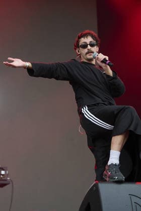 Antony Szmierek performs on stage at the Big Feastival Day 1 2026 held at the Alex James Farm Featuring: Antony Szmierek Where: Kingham, United Kingdom When: 28 Aug 2026 Credit: Alan West Cover Images EDITORIAL USE ONLY. NOT FOR USE BY NEWSPAPERS BASED IN THE UK. Copyright: xAlanxDxWestx coverimg55954483