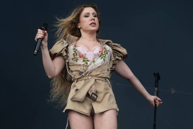 Slayyyter performs at Reading Festival 2026 Saturday - Little John s Farm, Reading, UK American Singer-songwriter Slayyyter (born Catherine Grace Garner) performs on the Grid Stage at Reading Festival 2026, Little John s Farm, Reading, England, UK on Saturday 29 August 2026., Credit:Justin Ng Avalon UK, England, Reading, Little John s Farm Copyright: xJustinxNgx xAvalonx 1129099735