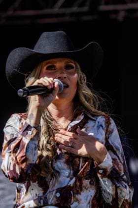 August 28, 2026, Edmonton, Alberta, Canada: Canadian Country Music Artist Kalsey Kulyk performs at Boots and Hearts West Country Music Festival..Kalsey Kulyk became the first artist to perform on the main stage at Boots and Hearts West in Edmonton Edmonton Canada - ZUMAs197 20260828_aaa_s197_354 Copyright: xRonxPalmerx