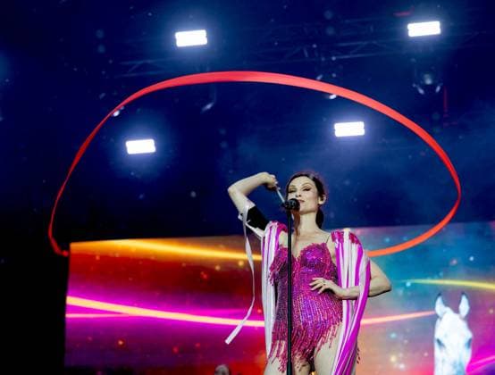 Sophie Ellis-Bextor performing at Carfest 2026 Sophie Ellis-Bextor performing at Carfest 2026 Sliverstone, Northampton England 28.08.26. 28 Aug 2026 Pictured: Sophie Ellis-Bextor performing at Carfest 2026 Sliverstone, Northampton England 28.08.26.  Copyright: xThexMegaxAgencyxMEGAx