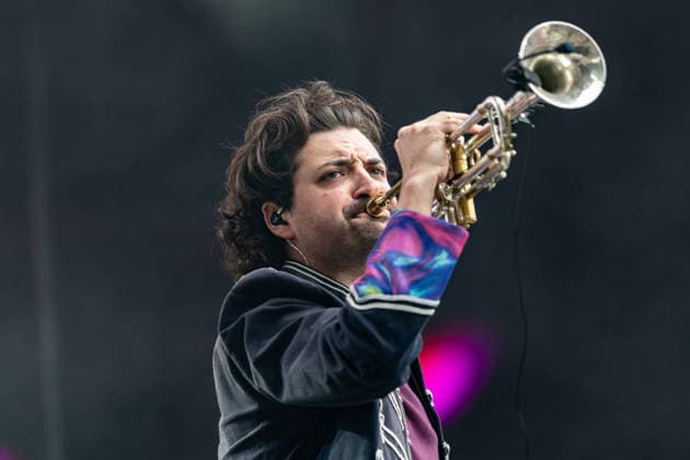 Druckluft beim Oh wie schön Festival auf dem Kunst!Rasen Bonn - 29.08.26 Die Bonner Brass- und Performanceband Druckluft beim Open-Air-Live-Auftritt auf dem Kunst!Rasen Bonn. Bonn Gronau Nordrhein-Westfalen Deutschland Copyright: xMarcxJohnx