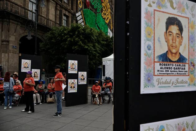 August 29, 2026, Mexico City, Cdmx, Mexico: A group of 140 relatives of victims of enforced disappearanceÃ¢â‚¬including parents, aunts and uncles, children, grandchildren, and grandparentsÃ¢â‚¬gathered to protest in Mexico CityÃ¢â‚¬â ¢s ZoÂ³calo, right next to the National Palace. Seventy of them traveled from Monterrey, Nuevo LeoÂ³n; they have been searching for family members abducted by the Zetas cartel during the administration of former President Felipe CalderoÂ³n. Others came from Guanajuato, Guerrero, YucatoÂ¡n, the State of Mexico, Mexico City, MichoacoÂ¡n, Morelos, Oaxaca, San Luis PotosoÂ­, and Tamaulipas. Ahead of the International Day of the Victims of Enforced Disappearance, and as part of activities organized by th  - ZUMAp204 20260829_zip_p204_029 Copyright: xJosuexPerezx