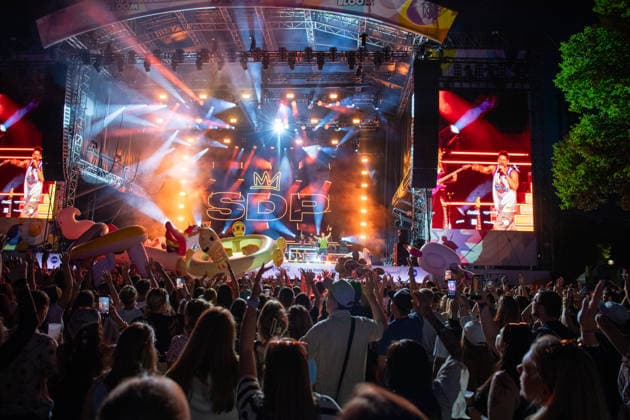 Die deutsche Band SDP bei ihrem Auftritt auf dem Superbloom Festival im Olympiapark in München am 29.08.2026. München Olympiapark Bayern Deutschland