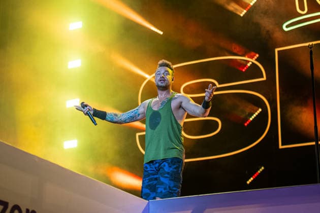 Der deutsche Sänger Dag-Alexis Kopplin von der Band SDP bei seinem Auftritt auf dem Superbloom Festival im Olympiapark in München am 29.08.2026. München Olympiapark Bayern Deutschland