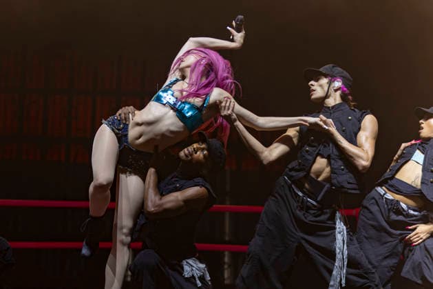Adela performs at Leeds Festival Slovak singer-songwriter and dancer Adela (AdÃ la Jergova) performs at Leeds Festival, Bramham Park, Leeds 29th August 2026, Credit:Mike Gray MIKE GRAY - B4227 Avalon  Copyright: xMikexGrayx xMIKExGRAYx-xB4227x xAvalonx 1129199535