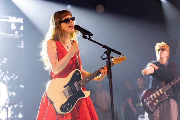 Florence Road perform at Leeds Festival Lily Aron of Florence Road performs at Leeds Festival, Bramham Park, Leeds, 29th August 2026, Credit:Mike Gray MIKE GRAY - B4227 Avalon  Copyright: xMikexGrayx xMIKExGRAYx-xB4227x xAvalonx 1129200287
