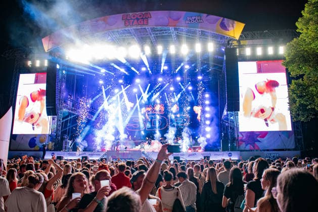 Die deutsche Band SDP bei ihrem Auftritt auf dem Superbloom Festival im Olympiapark in München am 29.08.2026. München Olympiapark Bayern Deutschland