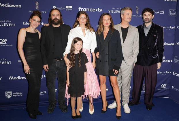 Fanny Sidney, Vincent Macaigne, Laetitia Casta, Camille Cottin, Thibault de Montalembert, Nicolas Maury, and Elodie Batard Gaultier at the photocall for the closing ceremony of the 19th edition of the Angoulême Francophone Film Festival, France, on August 29, 2026. Coadic Guirec Bestimage. Photocall at the closing ceremony of the 19th edition of the Francophone Film Festival in Angoulême, France, on August 29, 2026. Angoulême, France Copyright: xCOADICxGUIRECx xBESTIMAGExCOADICxGUIRECx xBESTIMAGEx