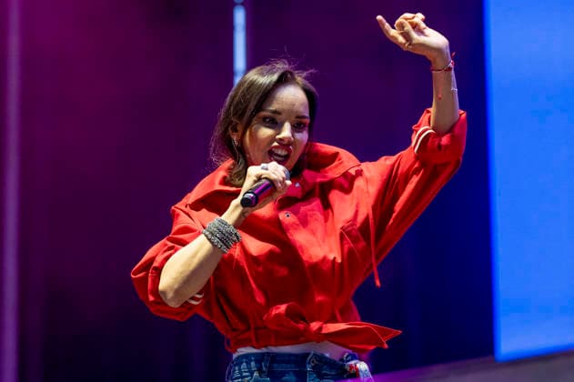 Chenoa live bei den Conciertos de La Muralla im Huerta del Obispo. Alcala de Henares, 28.08.2026