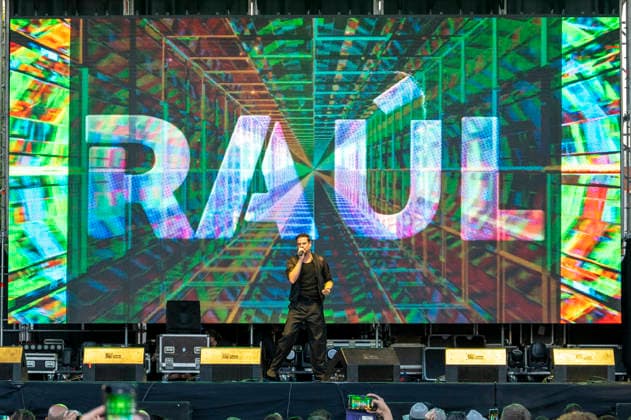 Raul live bei den Conciertos de La Muralla im Huerta del Obispo. Alcala de Henares, 28.08.2026