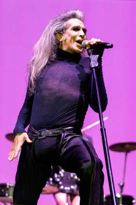 Nancys Rubias live bei den Conciertos de La Muralla im Huerta del Obispo. Alcala de Henares, 28.08.2026