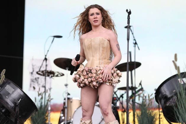 Slayyyter performs at Leeds Festival Slayyyter performs at Leeds Festival 2026, Bramham Park, Leeds, 30th August 2026, Credit:Mike Gray MIKE GRAY - B4227 Avalon  Copyright: xMikexGrayx xMIKExGRAYx-xB4227x xAvalonx 1129296622