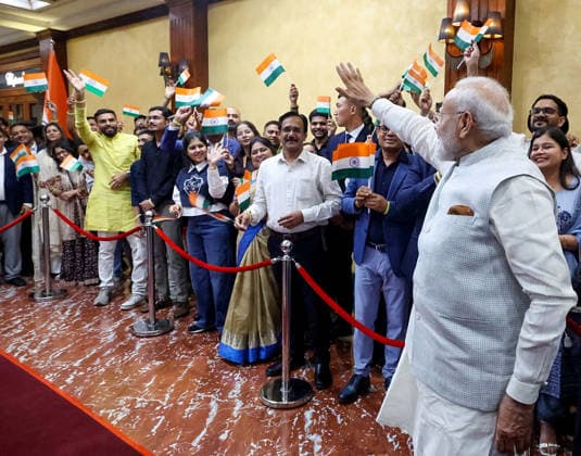 RECORD DATE NOT STATED PM Modi receives a warm welcome from the Indian diaspora in Bishkek Bishkek Kyrgyzstan , Aug 30 (ANI): Prime Minister Narendra Modi receives a warm welcome from the Indian diaspora at a hotel, in Bishkek on Sunday. (@narendramodi X ANI Photo) Bishkek Kyrgyzstan Copyright: xANIx ANI_20260830431
