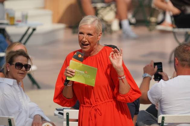 ZDF-Fernsehgarten 2026. Andrea (Kiwi) Kiewel im ZDF Fernsehgarten mit dem Motto Schlagerparty am 30.08.2026 in Mainz. Mainz ZDF Fernsehgarten Rheinland-Pfalz