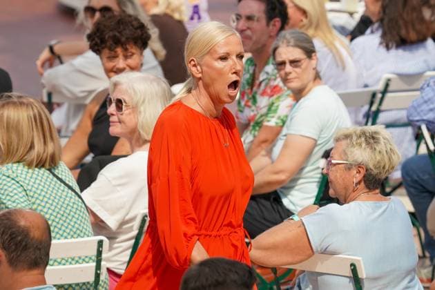 ZDF-Fernsehgarten 2026. Andrea (Kiwi) Kiewel im ZDF Fernsehgarten mit dem Motto Schlagerparty am 30.08.2026 in Mainz. Mainz ZDF Fernsehgarten Rheinland-Pfalz