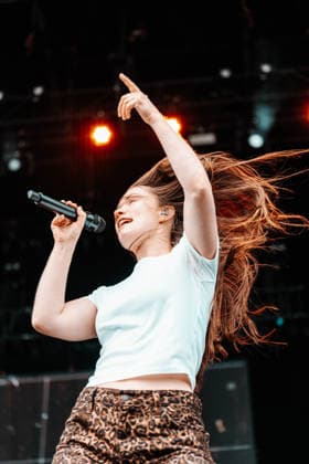 Sigrid at Victorious Festival Portsmouth 30 aug 2026 Norwegian Synth Pop icon Sigrid gets the crowd pumed on the final day of Victorious Fesitval Southsea Portsmouth 30 Aug 2026, Credit:commonlight James Boughton Avalon  Copyright: xcommonlightx xJamesxBoughtonx xAvalonx 1129357864