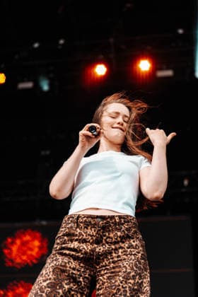 Sigrid at Victorious Festival Portsmouth 30 aug 2026 Norwegian Synth Pop icon Sigrid gets the crowd pumed on the final day of Victorious Fesitval Southsea Portsmouth 30 Aug 2026, Credit:commonlight James Boughton Avalon  Copyright: xcommonlightx xJamesxBoughtonx xAvalonx 1129357882