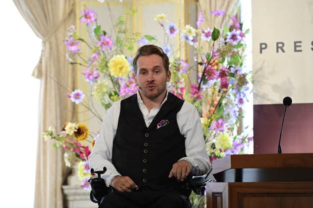 Samuel Koch bei der 27. Verleihung des renommierten Erich-Kästner-Preis an Samuel Koch durch den Presseclub Dresden im Schloss Albrechtsberg. Dresden, 30.08.2026 Copyright: xMatthiasxWehnertx