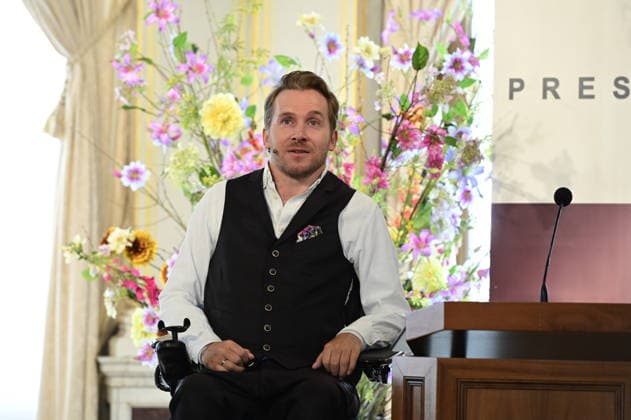 Samuel Koch bei der 27. Verleihung des renommierten Erich-Kästner-Preis an Samuel Koch durch den Presseclub Dresden im Schloss Albrechtsberg. Dresden, 30.08.2026 Copyright: xMatthiasxWehnertx