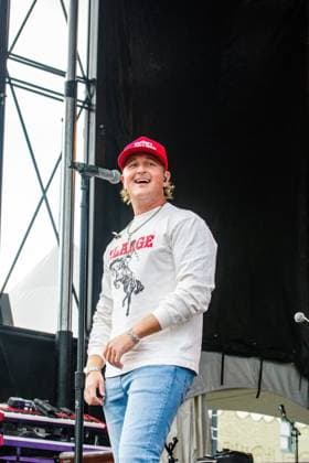 August 29, 2026, Edmonton, Alberta, Canada: Louisiana-born country music artist Graham Barham performs at Boots and Hearts West Country Music Festival..Graham Barham performs at the Boots and Hearts West Music Festival in Edmonton, Canada - 29 Aug 2026 Edmonton Canada - ZUMAs197 20260829_aaa_s197_655 Copyright: xRonxPalmerx