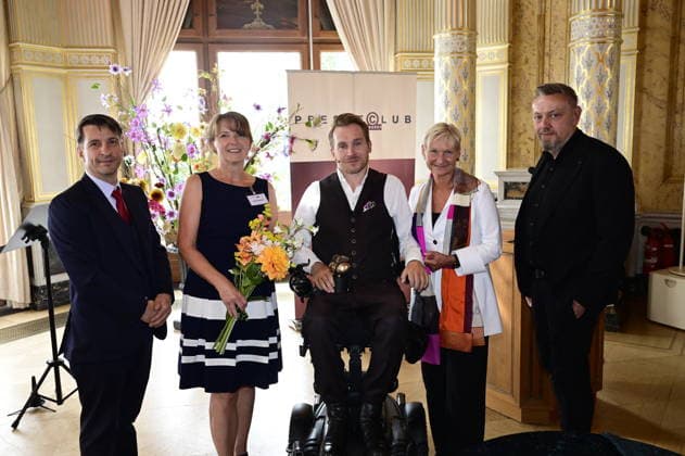 Tobias Wolf, Sabine Mutschke, Samuel Koch, Kirsten Fehrs und Andreas Weller bei der 27. Verleihung des renommierten Erich-Kästner-Preis an Samuel Koch durch den Presseclub Dresden im Schloss Albrechtsberg. Dresden, 30.08.2026 Copyright: xMatthiasxWehnertx