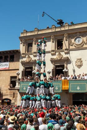 August 30, 2026, Vilafranca Del Penedes, Barcelona, Spain: Historic day in Vilafranca del PenedÂ?s, where several castellers groups, including the host team and reigning champions of the last Castellers Championship, pushed the limits, sending the crowd into a frenzy with a spectacular display of Catalan culture, recognized as Intangible Cultural Heritage of Humanity. Vilafranca Del Penedes Spain - ZUMAr179 20260830_zip_r179_032 Copyright: xEricxRenomx
