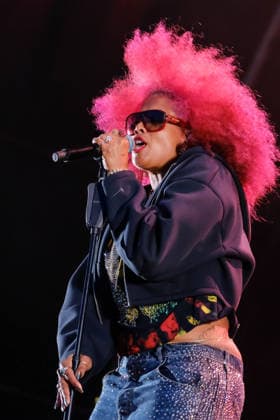 August 30, 2026, Southsea, Hampshire, United Kingdom: American singer and songwriter Kelis Rogers professionally known as Kelis, performing live on stage at Victorious Festival. Kelis won the Brit Award for International Breakthrough Act and the NME Award for Best R&B and soul in 2012 Southsea United Kingdom - ZUMAs197 20260830_aaa_s197_401 Copyright: xDawnxFletcher-Parkx
