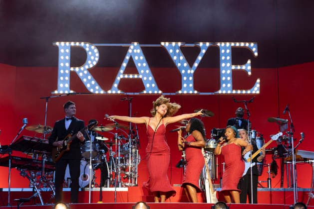 Raye performs at Leeds Festival Raye performs at Leeds Festival 2026, Bramham Park, Leeds, 30th August 2026, Credit:Mike Gray MIKE GRAY - B4227 Avalon  Copyright: xMikexGrayx xMIKExGRAYx-xB4227x xAvalonx 1129398407