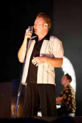 Dick Brave live bei einem Konzert auf dem Waltroper Parkfest 2026 im Stadtpark. Waltrop, 30.08.2026