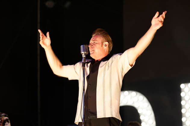 Dick Brave live bei einem Konzert auf dem Waltroper Parkfest 2026 im Stadtpark. Waltrop, 30.08.2026