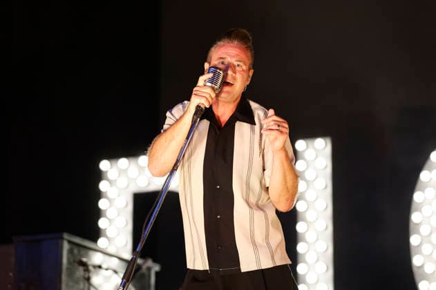 Dick Brave live bei einem Konzert auf dem Waltroper Parkfest 2026 im Stadtpark. Waltrop, 30.08.2026