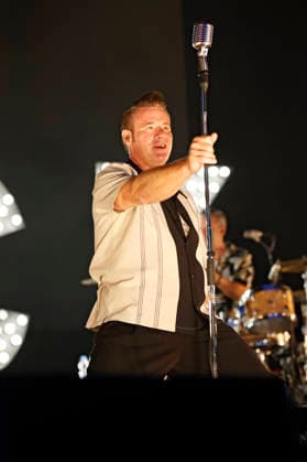 Dick Brave live bei einem Konzert auf dem Waltroper Parkfest 2026 im Stadtpark. Waltrop, 30.08.2026