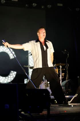 Dick Brave live bei einem Konzert auf dem Waltroper Parkfest 2026 im Stadtpark. Waltrop, 30.08.2026