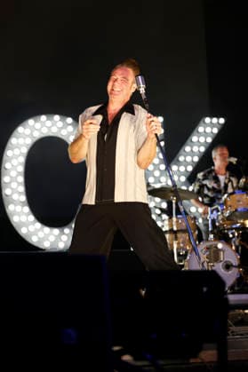 Dick Brave live bei einem Konzert auf dem Waltroper Parkfest 2026 im Stadtpark. Waltrop, 30.08.2026