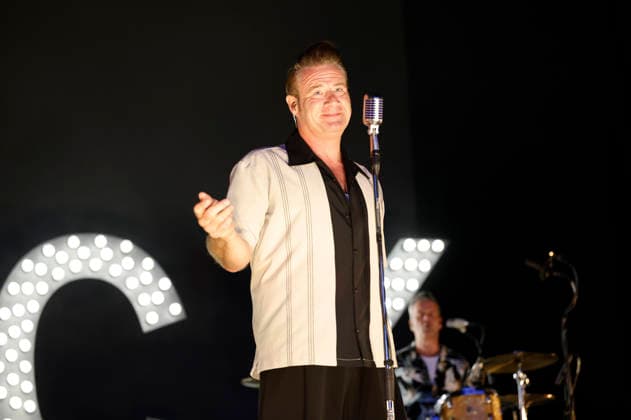 Dick Brave live bei einem Konzert auf dem Waltroper Parkfest 2026 im Stadtpark. Waltrop, 30.08.2026