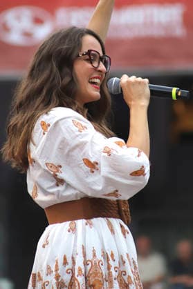 Meli Stein live beim Sommer-Open Air 2026 im Tennisstadion. Kitzbühel, 29.08.2026