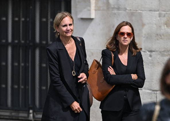 Mathilde Favier Funeral - Paris Guest during the funeral of Mathilde Favier, director of public relations for Christian Dior Couture, at the Saint-Sulpice church in Paris, France, on August 31, 2026. She died in a car accident with her partner, French producer Nicolas Altmayer, on August 17, aged 57 and 61, respectively. Photo by Florian Poitout ABACAPRESS.COM Paris France  Copyright: xPoitoutxFlorian ABACAx