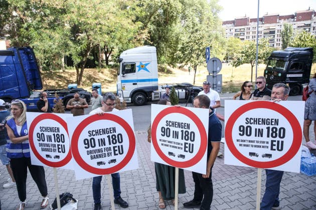 Serbian truck drivers protest Schengen stay limits in Belgrade BELGRADE, SERBIA - AUGUST 31: Serbian drivers gathered outside the EU Delegation building, calling on the European Commission to address problems faced by professional drivers due to limited permitted stays in the Schengen Area, in Belgrade, Serbia on August 31, 2026. Filip Stevanovic Anadolu Belgrade Serbia. Editorial use only. Please get in touch for any other usage.  Copyright: x2026xAnadoluxFilipxStevanovicx