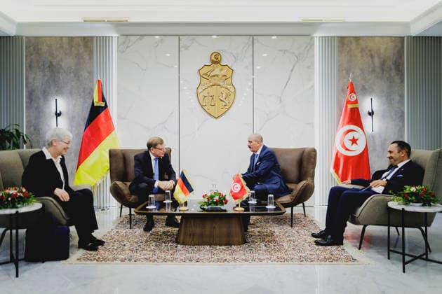 (L-R) Johann Wadephul (CDU), Bundesaussenminister, und Mohammed Ali Nafti, Aussenminister von Tunesien, aufgenommen im Rahmen eines gemeinsamen Treffens in Tunis, 31.08.2026. Fotografiert im Auftrag des Auswaertigen Amtes. Tunis Tunesien *** L R Johann Wadephul (CDU), Federal Minister of Foreign Affairs, and Mohammed Ali Nafti, Minister of Foreign Affairs of Tunisia, photographed during a joint meeting in Tunis on August 31, 2026. Photographed on behalf of the Federal Foreign Office, Tunis, Tunisia Copyright: xFlorianxGaertner AAx