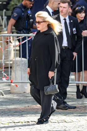 Catherine Deneuve Arrives at Mathilde Favier’s funeral at the Church of Saint Sulpice in Paris, August 31, 2026 Dominique Jacovides Cyril Moreau Bestimage Arrivals at the funeral of Mathilde Favier at the Church of Saint Sulpice in Paris on August 31, 2026 Paris, France  Copyright: xJACOVIDES-MOREAUx xBESTIMAGExJACOVIDES-MOREAUx xBESTIMAGEx
