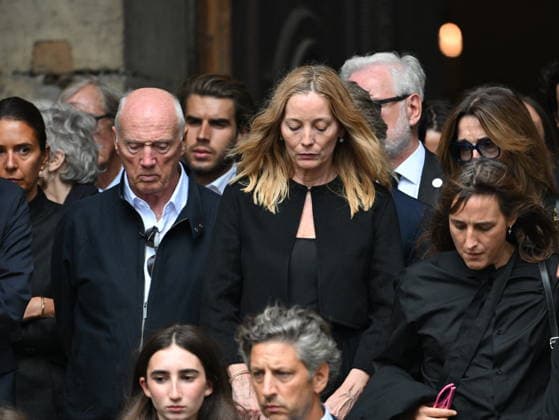 Mathilde Favier Funeral - Paris Guest during the funeral of Mathilde Favier, director of public relations for Christian Dior Couture, at the Saint-Sulpice church in Paris, France, on August 31, 2026. She died in a car accident with her partner, French producer Nicolas Altmayer, on August 17, aged 57 and 61, respectively. Photo by Florian Poitout ABACAPRESS.COM Paris France  Copyright: xPoitoutxFlorian ABACAx