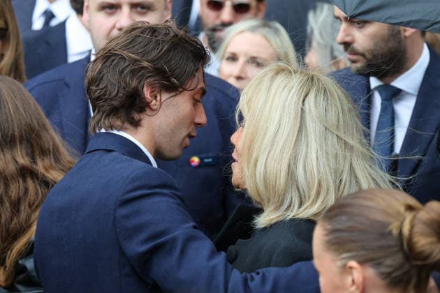Carlo Agostinelli, Brigitte Macron Leaving Mathilde Favier’s funeral at the Church of Saint Sulpice in Paris on August 31, 2026. Dominique Jacovides, Cyril Moreau, Bestimage. Leaving Mathilde Favier’s funeral at the Church of Saint Sulpice in Paris on August 31, 2026 Paris, France  Copyright: xJACOVIDES-MOREAUx xBESTIMAGExJACOVIDES-MOREAUx xBESTIMAGEx