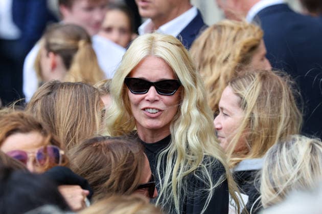 Claudia Schiffer Leaving Mathilde Favier s funeral at the Church of Saint Sulpice in Paris on August 31, 2026 Dominique Jacovides Cyril Moreau Bestimage Leaving Mathilde Favier s funeral at the Church of Saint Sulpice in Paris on August 31, 2026 Paris, France  Copyright: xJACOVIDES-MOREAUx xBESTIMAGExJACOVIDES-MOREAUx xBESTIMAGEx