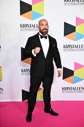 STOCKHOLM, SWEDEN 20260831 Jan Emanuel arrives on the red carpet ahead of the Kristallen Awards at Cirkus in Stockholm STOCKHOLM SWEDEN x10430x  Copyright: xChristinexOlsson TTx KRISTALLENGALAN 2026 HEVWjpUHGU4