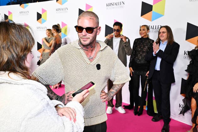 STOCKHOLM, SWEDEN 20260831 Joakim Lundell arrives on the red carpet ahead of the Kristallen Awards at Cirkus in Stockholm STOCKHOLM, SWEDEN x10430x  Copyright: xChristinexOlsson TTx KRISTALLENGALAN 2026 uJ2_lzjZnvk